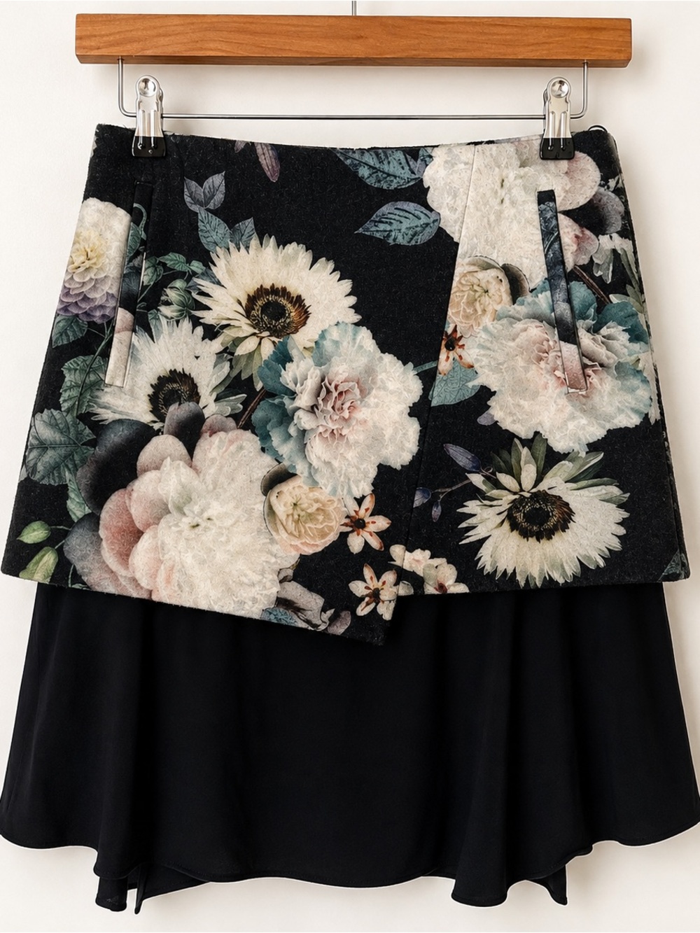 TIBi Layered Floral Overlay Skirt - Black Floral